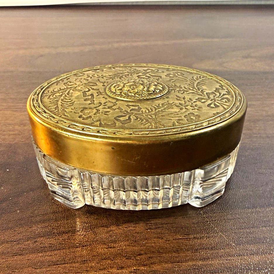 Vintage Glass Vanity Powder/Trinket Dish with Brass Decorative Lid Vintage Glass Vanity Powder/Trinket Dish with Brass Decorative Lid