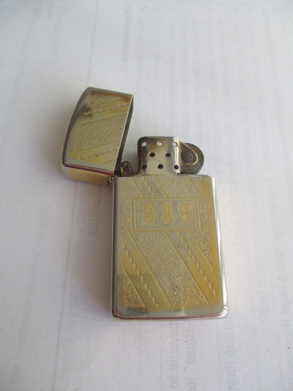 Original Vintage Zippo Slim 1978 Gold (?) pocket lighter