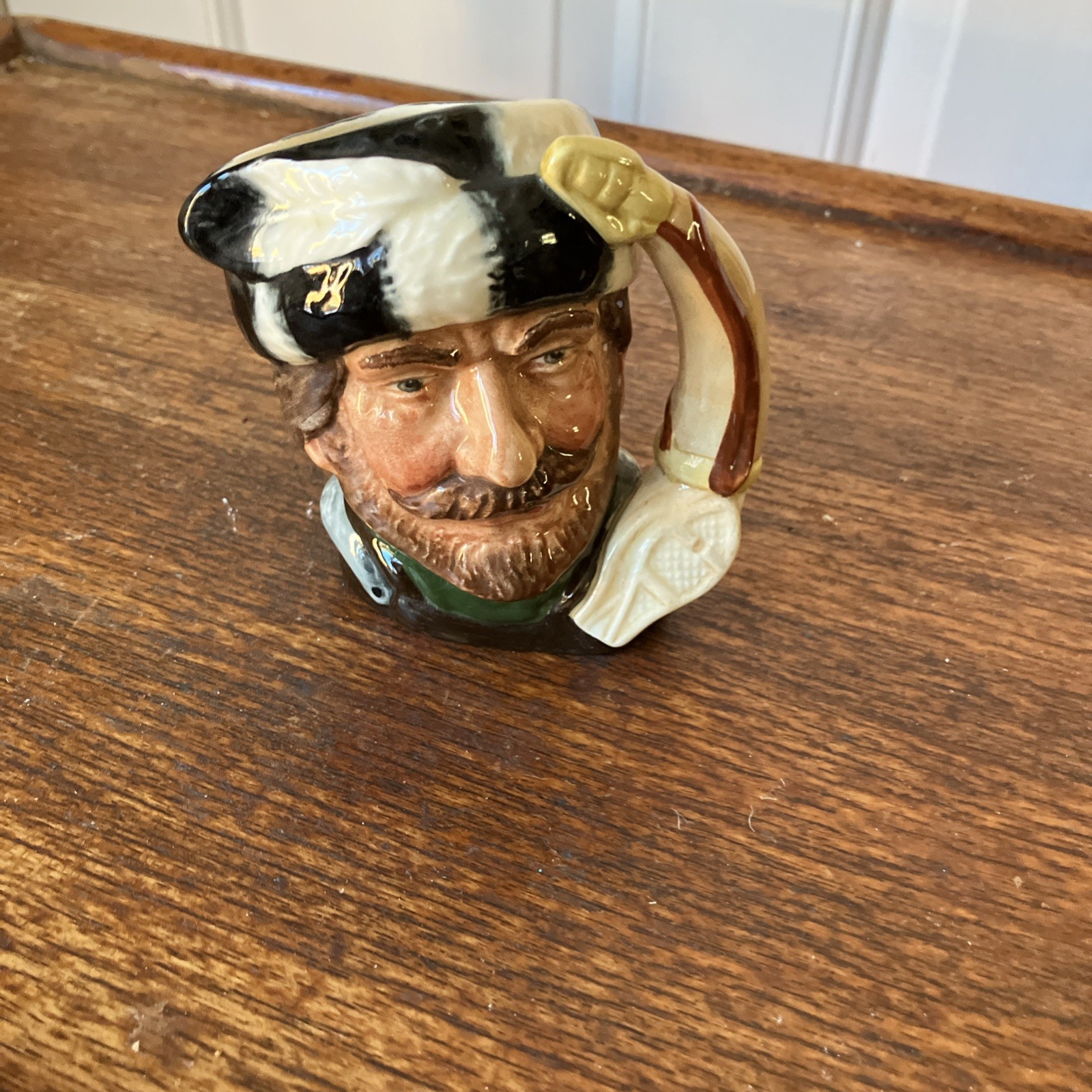 Vintage 1966 Royal Doulton The Trapper 4\