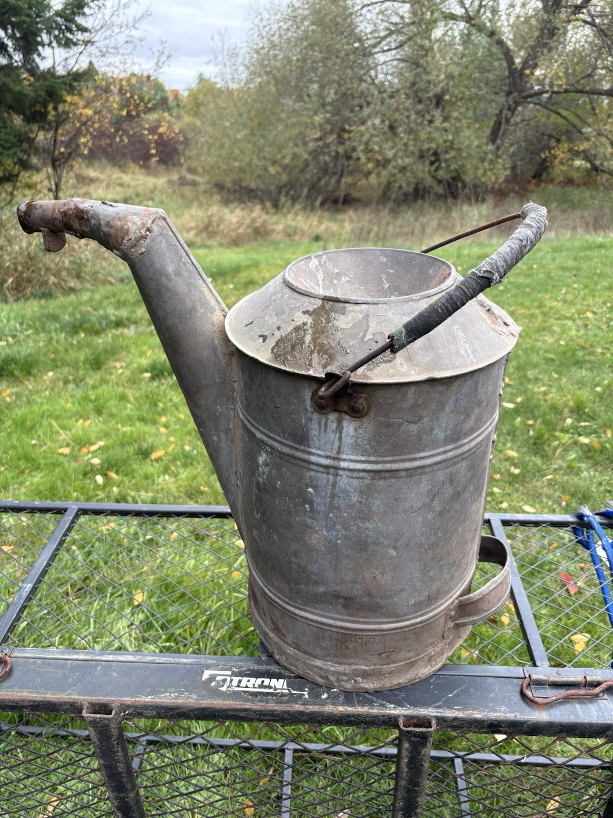 Vintage Galvanized Radiator Watering Fill Can Goose Neck Vintage Galvanized Radiator Watering Fill Can Goose Neck