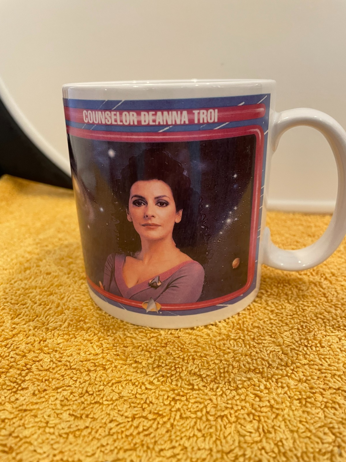 Vintage 1992 Star Trek The Next Generation Counselor Deanna Troi Ceramic Mug