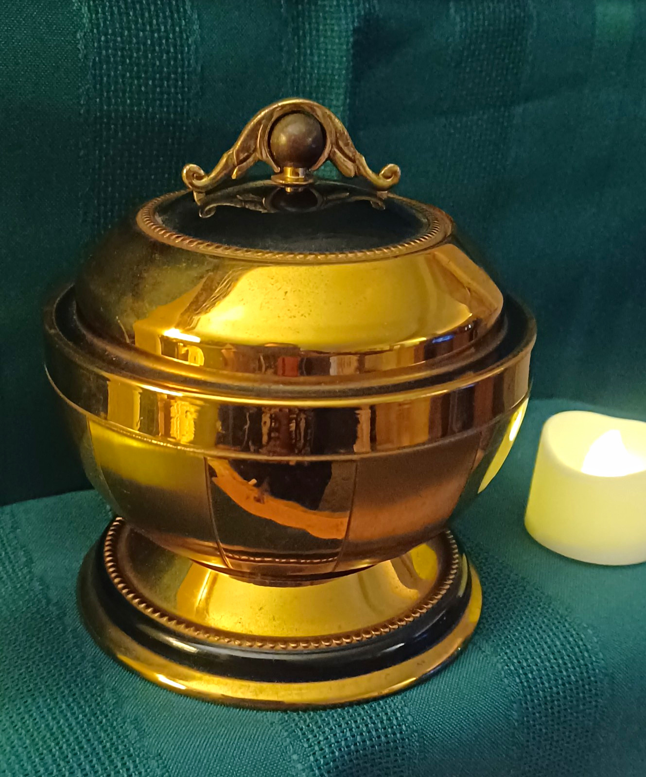 Gold Tone Metal Lidded Tobacco Jar Lift-Top Vintage Table Ashtray Style