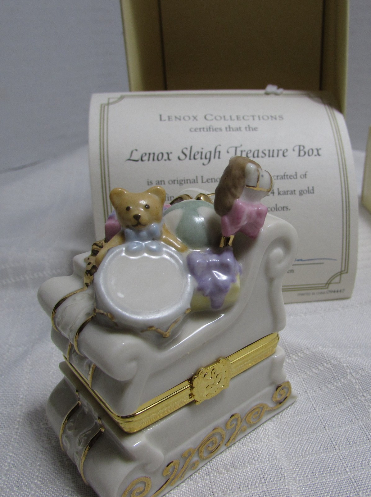 Lenox Treasures - Sleigh of Surprises  Porcelain Treasure Box