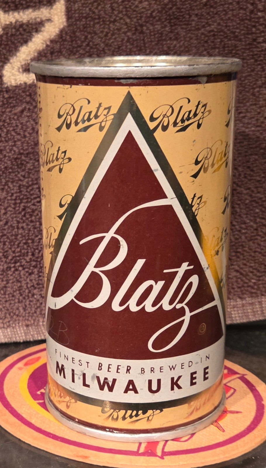 1958 BLATZ STEEL FLAT TOP BEER CAN BLATZ BREWING MILWAUKEE WISCONSIN VANITY LID