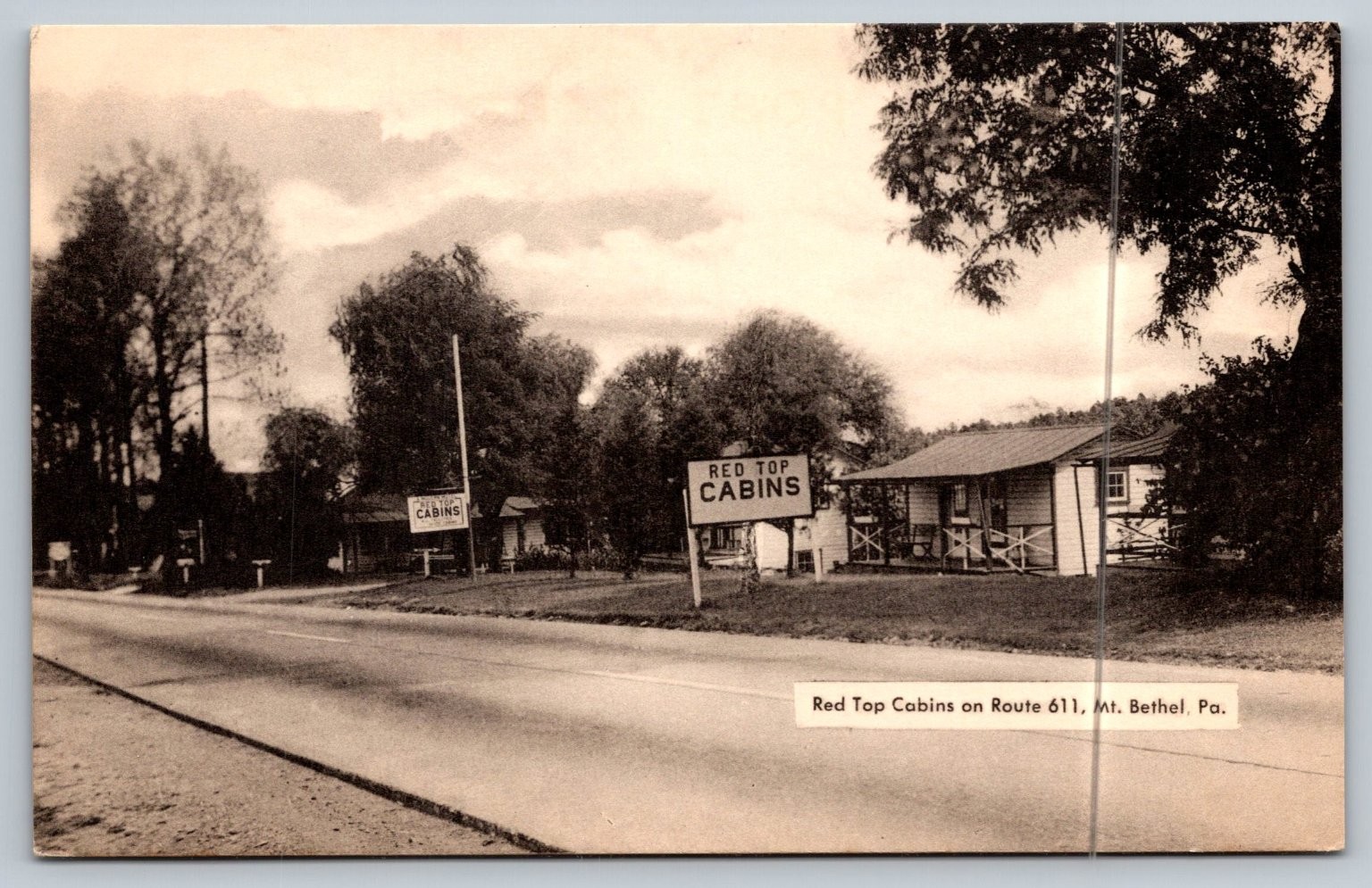 Vintage Red Top Cabins Route 611 Mt. Bethel PA Postcard Linen