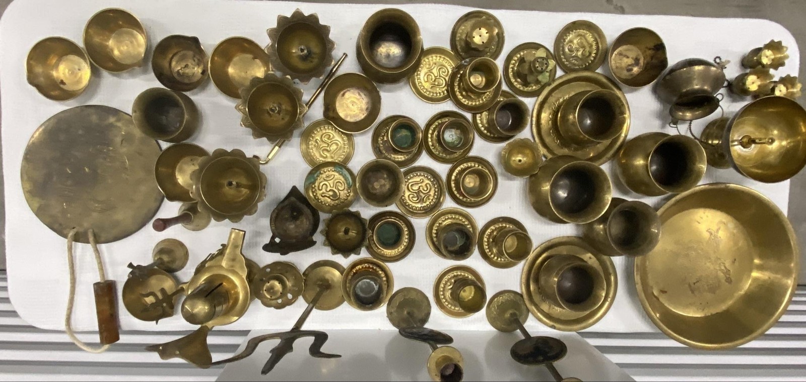 Brass Hindu Puja Ritual Item Lot Bowls Lamps Om Trishul Gong India Decor 63 pcs