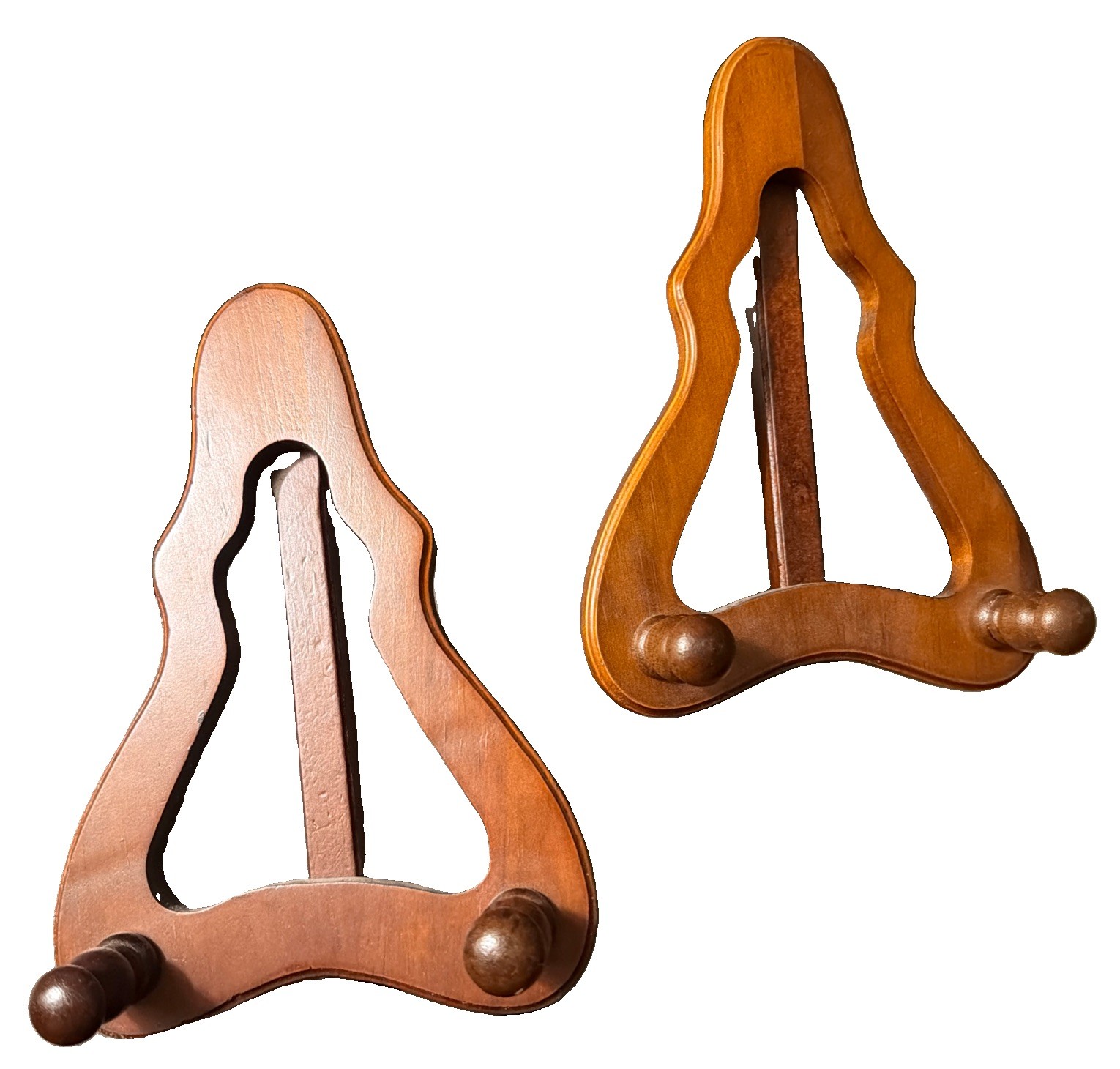 Lot of 2 Vintage Van Hygan & Smythe Wood Art Easel Plate Display Stands 7.5 Lot of 2 Vintage Van Hygan & Smythe Wood Art Easel Plate Display Stands 7.5
