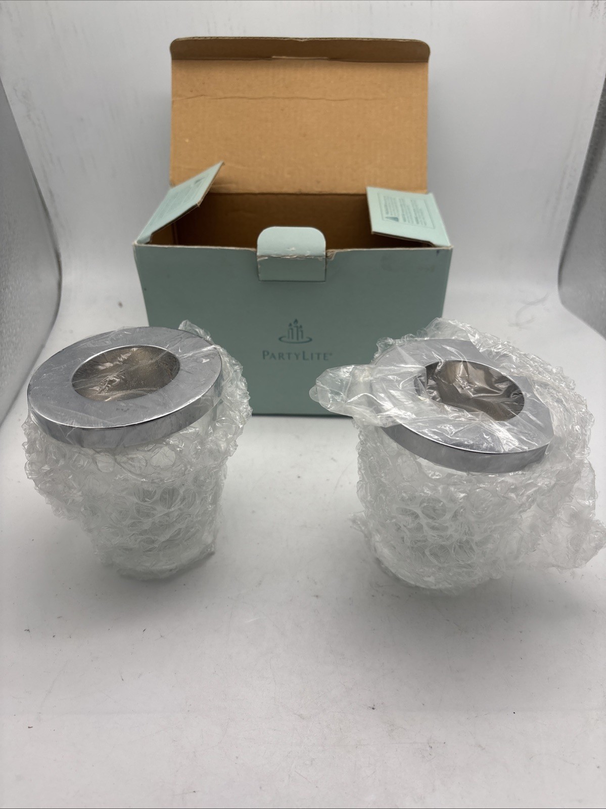 PartyLite P8488 Versatility Votive set Clear Glass Silver Tea LITE Holders PartyLite P8488 Versatility Votive set Clear Glass Silver Tea LITE Holders