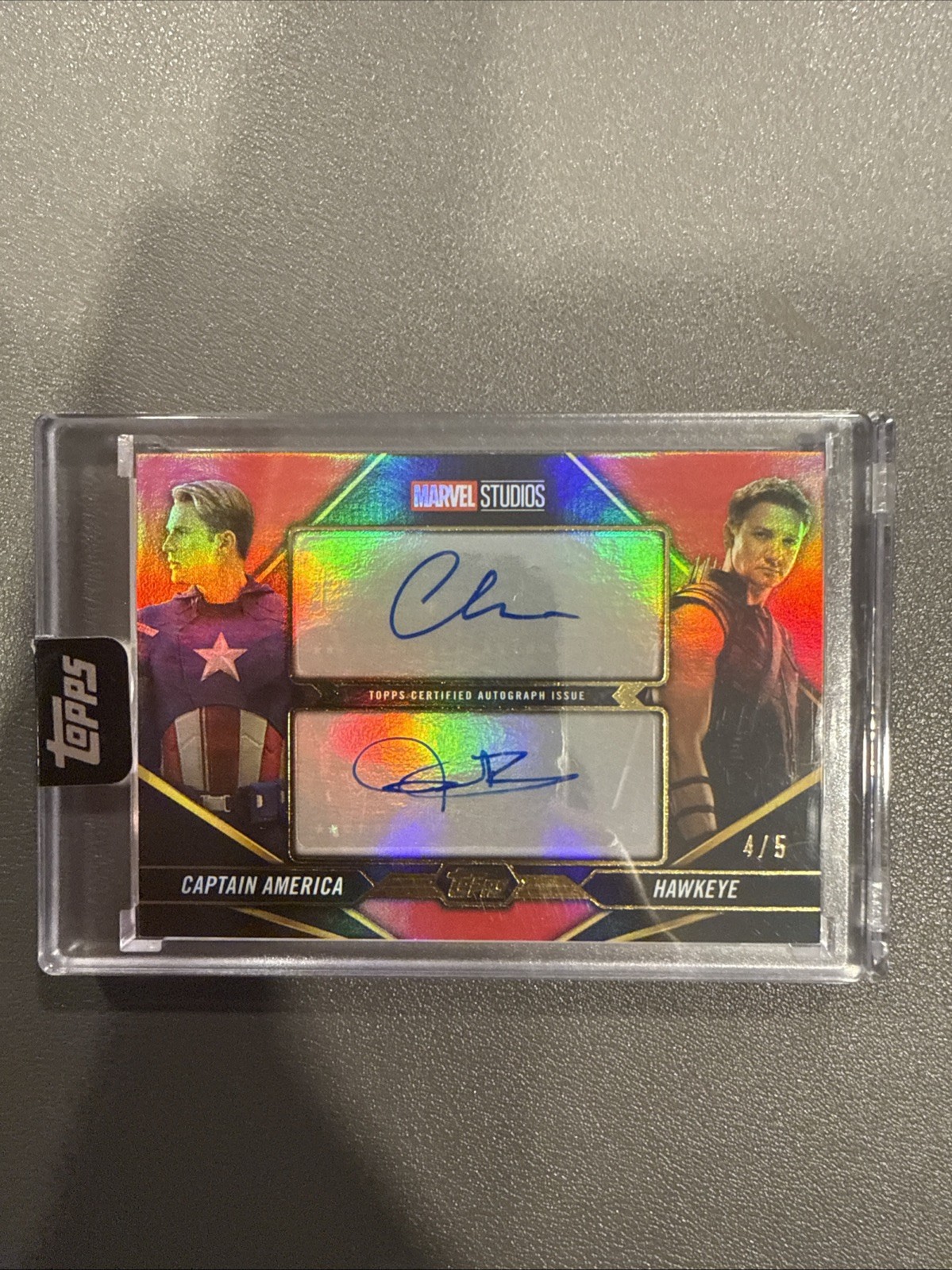 2025 Topps Marvel The Collector Captain America /Hawkeye Dual Auto Red /5 🔥🔥🔥 2025 Topps Marvel The Collector Captain America /Hawkeye Dual Auto Red /5 🔥🔥🔥