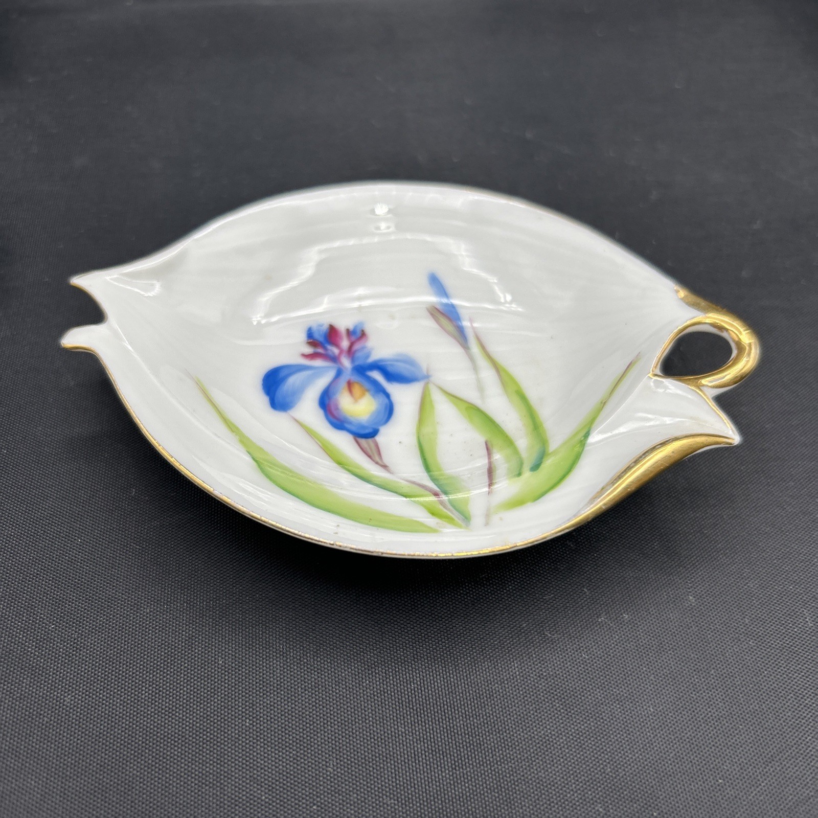 Iris Trinket Vintage Hand painted Porcelain Pin Tray Japan F.W.W Iris Trinket Vintage Hand painted Porcelain Pin Tray Japan F.W.W