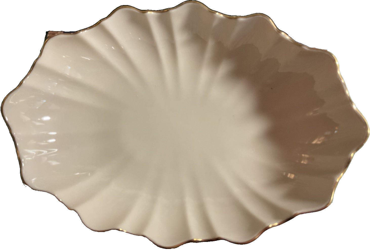 Lenox Fine Porcelain Footed Serving Bowl 24 Karat Gold Trim Lenox Fine Porcelain Footed Serving Bowl 24 Karat Gold Trim