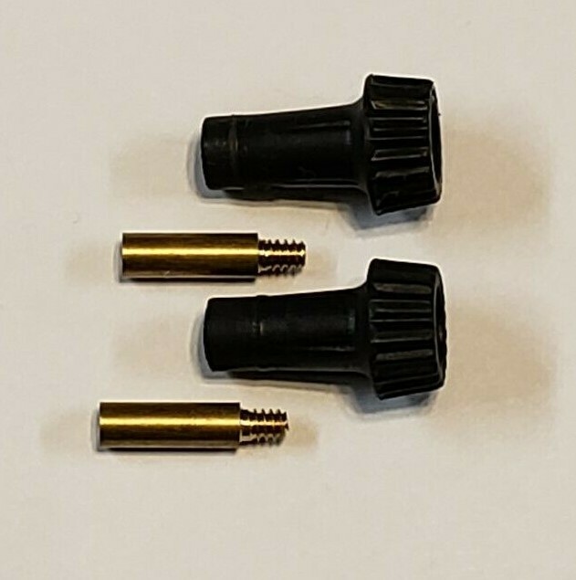 2 BLACK KNOBS WITH 1/2\ 2 BLACK KNOBS WITH 1/2\