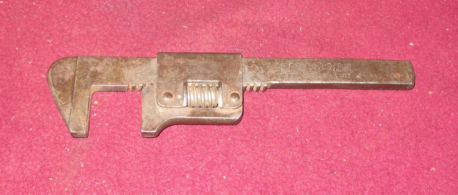 WAKEFIELD No.19 ADJUSTABLE 9\
