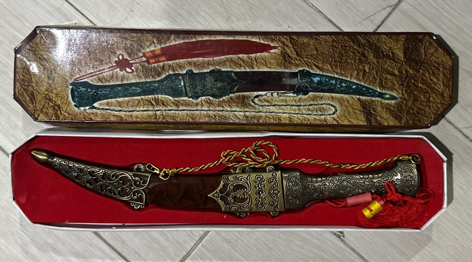 ASIAN/INDIA ORNATE DAGGER-CURVED-STEEL CHINESE BLADE (brand new) ASIAN/INDIA ORNATE DAGGER-CURVED-STEEL CHINESE BLADE (brand new)
