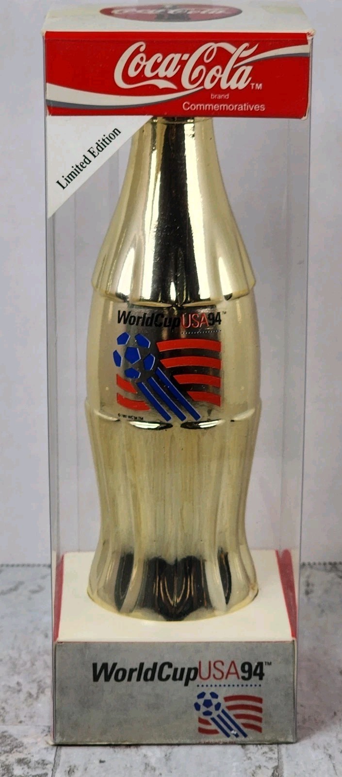 1994 Coca-Cola World Cup USA Gold Commemorative Bottle 7.5 inches tall - Soccer 1994 Coca-Cola World Cup USA Gold Commemorative Bottle 7.5 inches tall - Soccer