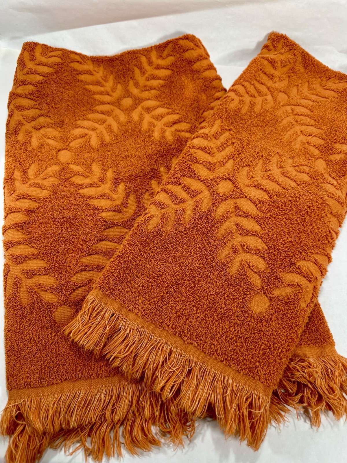 2 Vintage Cannon? Sculpted Lime Green Orange Laurel Leaf Fern Bath Towels 2 Vintage Cannon? Sculpted Lime Green Orange Laurel Leaf Fern Bath Towels