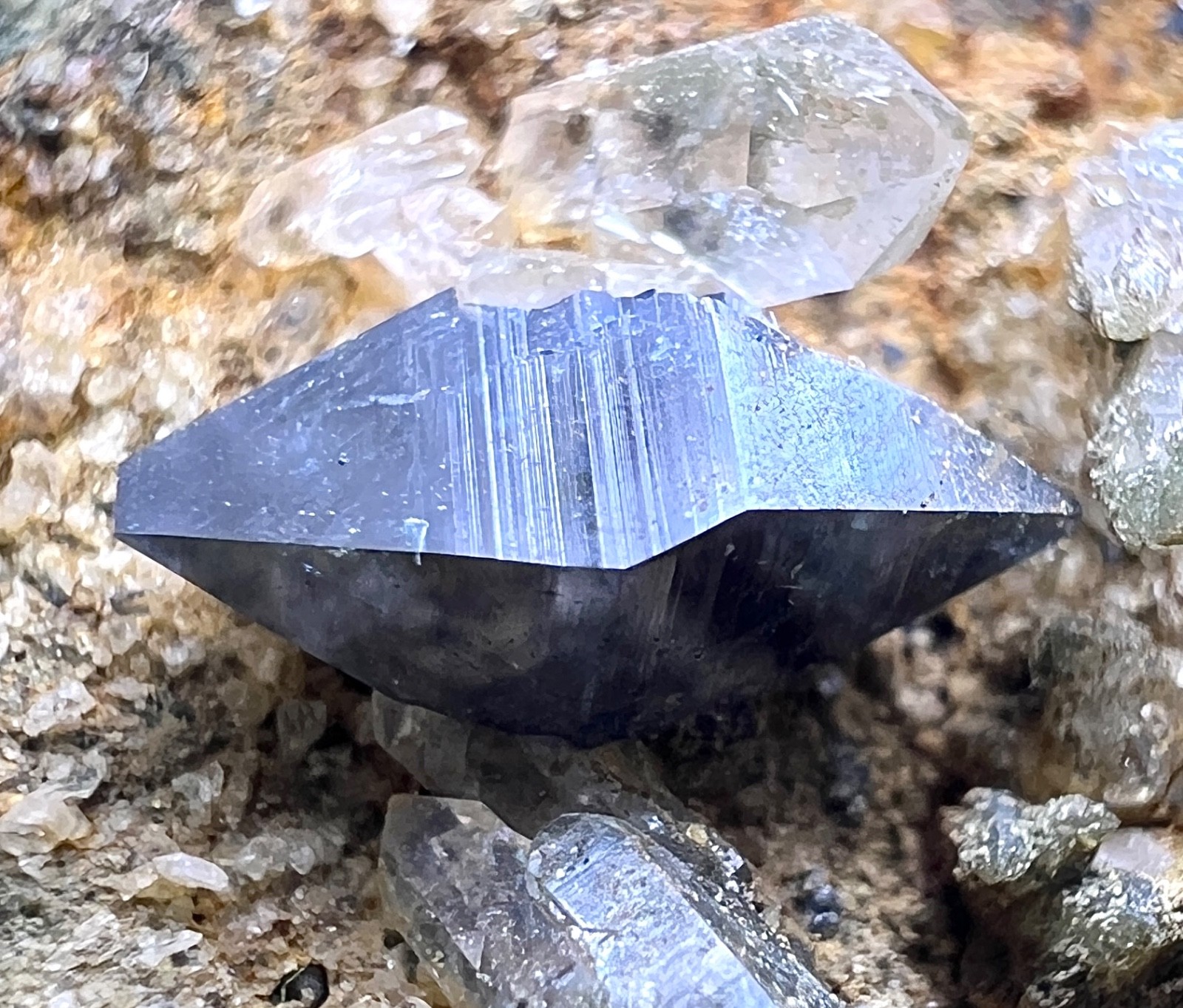351 CT. Full Terminated Anatase Bunch Crystals W Quartz On Matrix - PAK