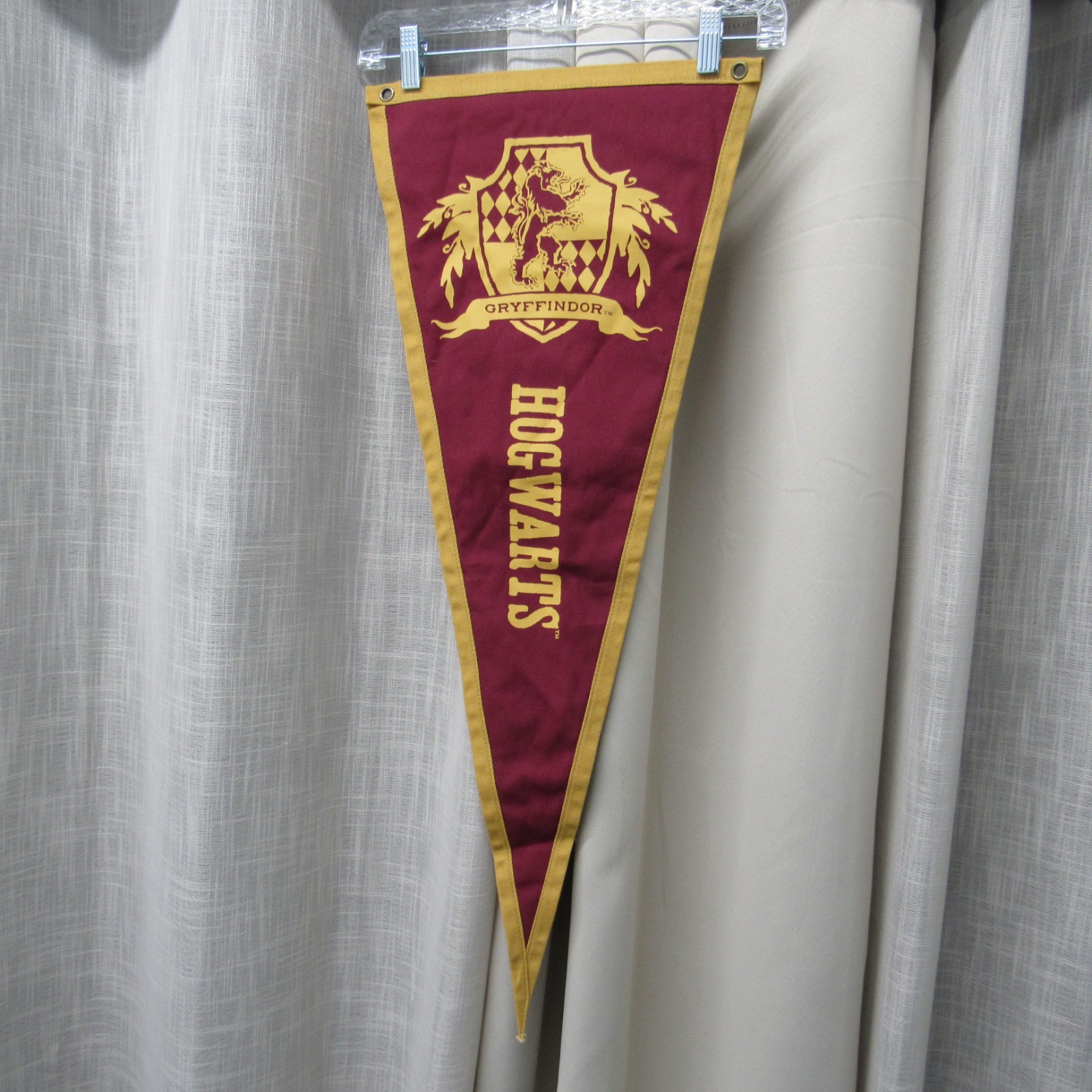 Pottery Barn Teen Harry Potter Gryffindor Canvas Pennant Banner Flag 13.5\
