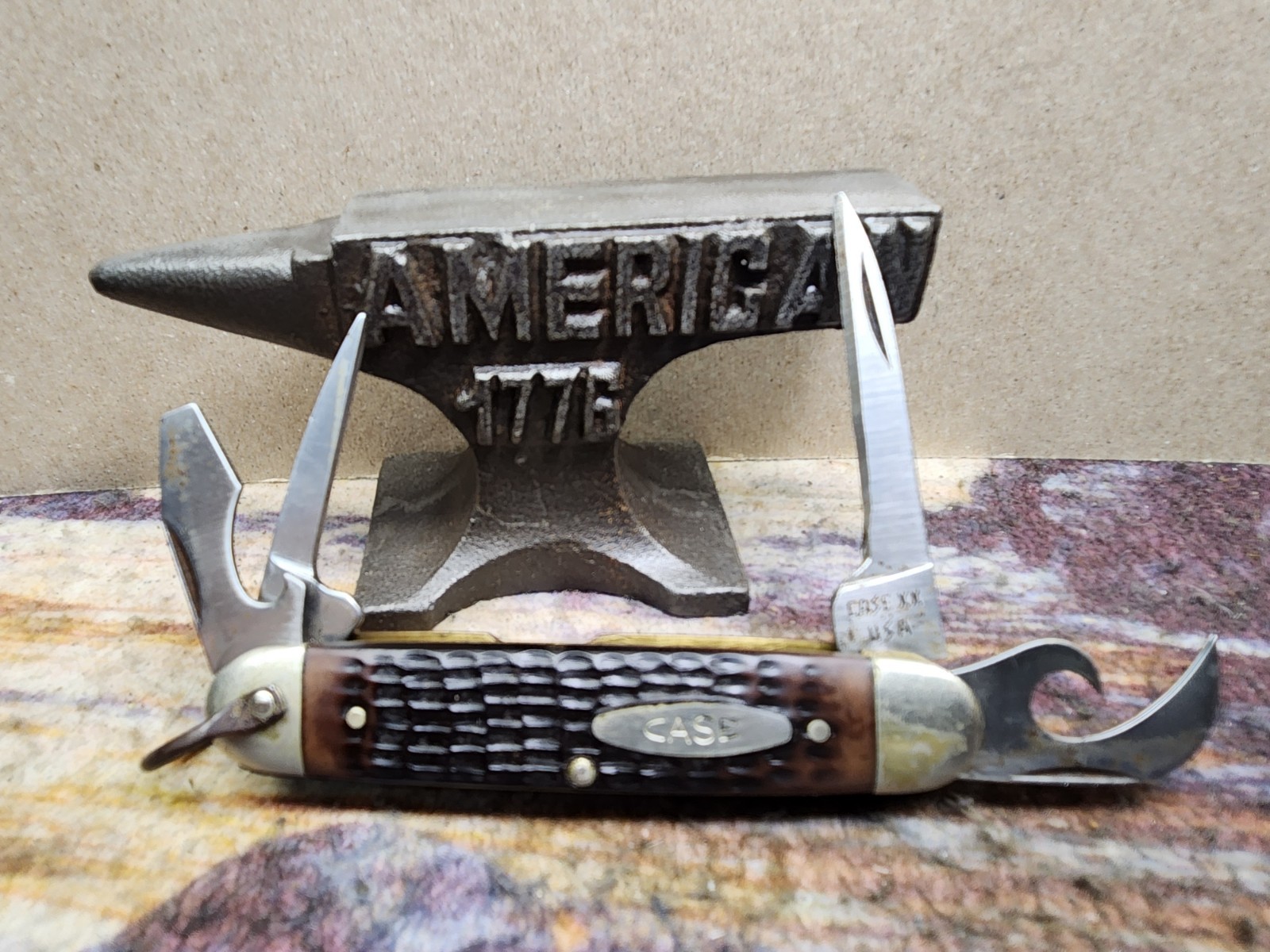 CASE XX USA 2 DOT 1988 JIGGED BROWN DELRIN SCOUT CAMPERS KNIFE 640045R CASE XX USA 2 DOT 1988 JIGGED BROWN DELRIN SCOUT CAMPERS KNIFE 640045R