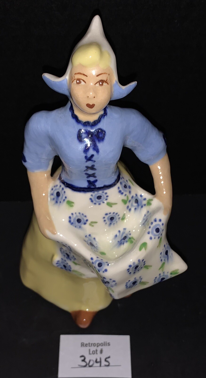 Porcelain Ceramic Figurine Dutch Girl Woman Apron Ring Trinket Holder Vintage Porcelain Ceramic Figurine Dutch Girl Woman Apron Ring Trinket Holder Vintage
