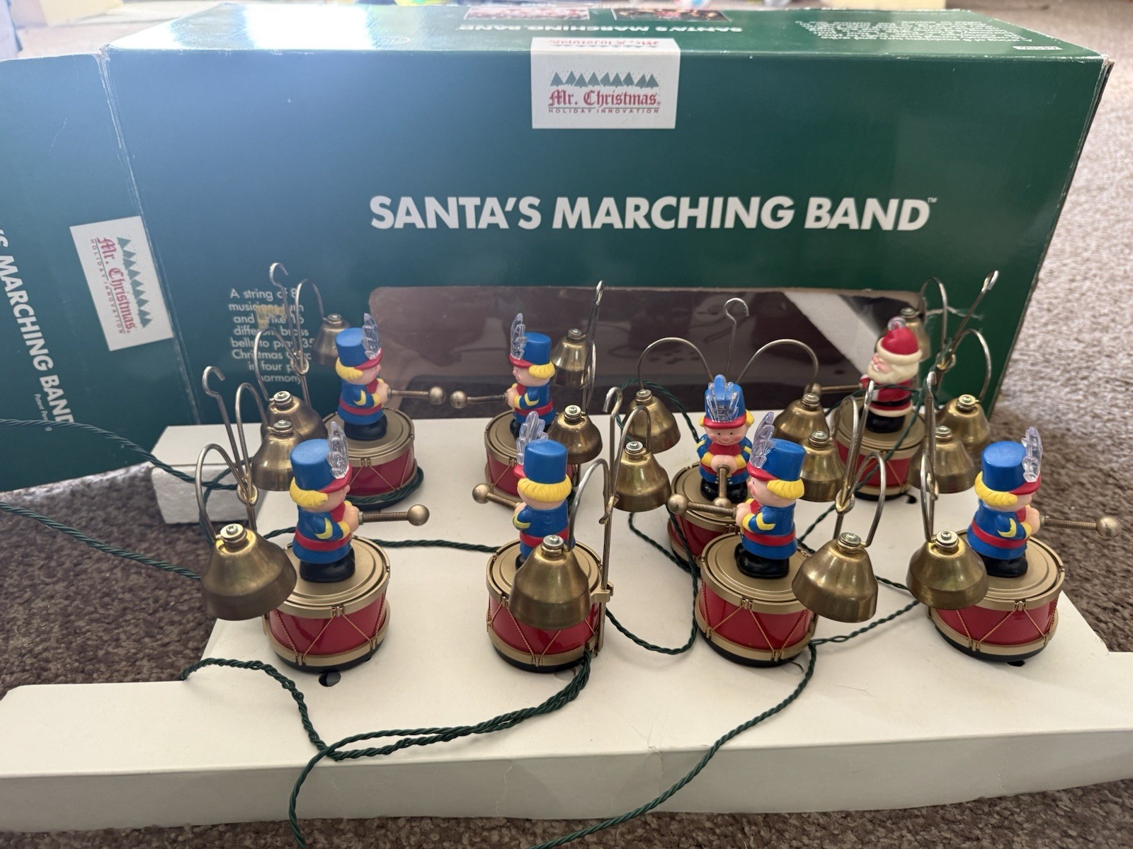 Vintage 90s Mr. Christmas Santa\'s Marching Band 8 Musicians 16 Bells 35 Songs Vintage 90s Mr. Christmas Santa\'s Marching Band 8 Musicians 16 Bells 35 Songs