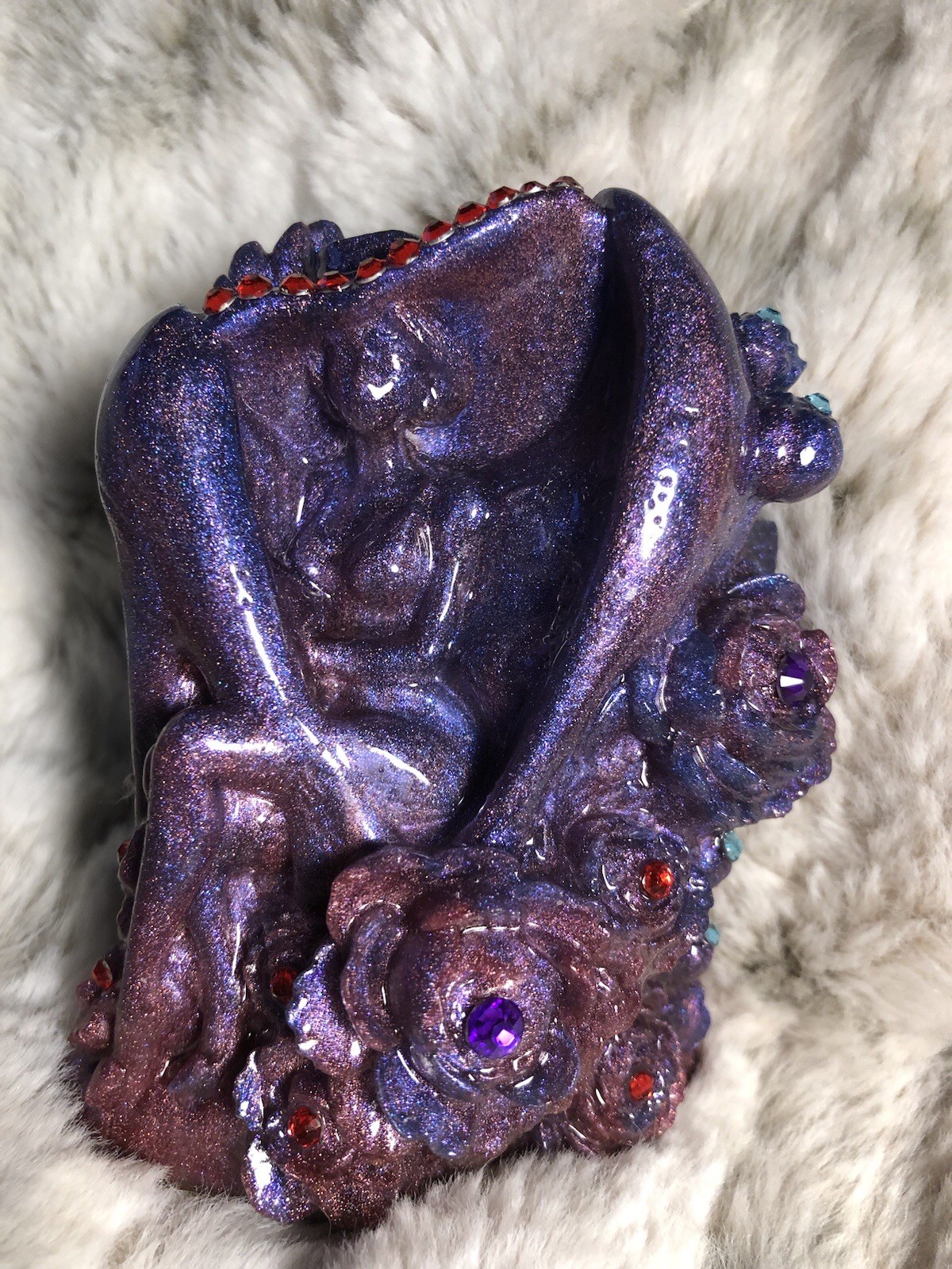 Lady shoe figurine￼