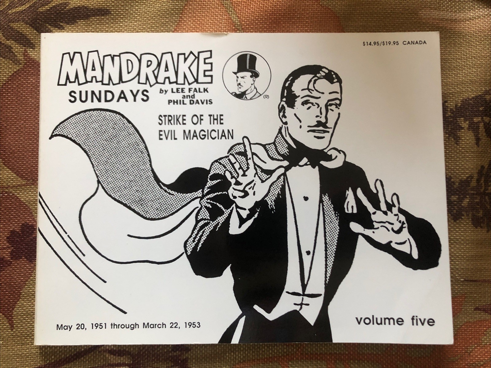 Mandrake Official Sundays Lee Falk Volume 5 The Evil Magician PB 1989 - Rare Mandrake Official Sundays Lee Falk Volume 5 The Evil Magician PB 1989 - Rare