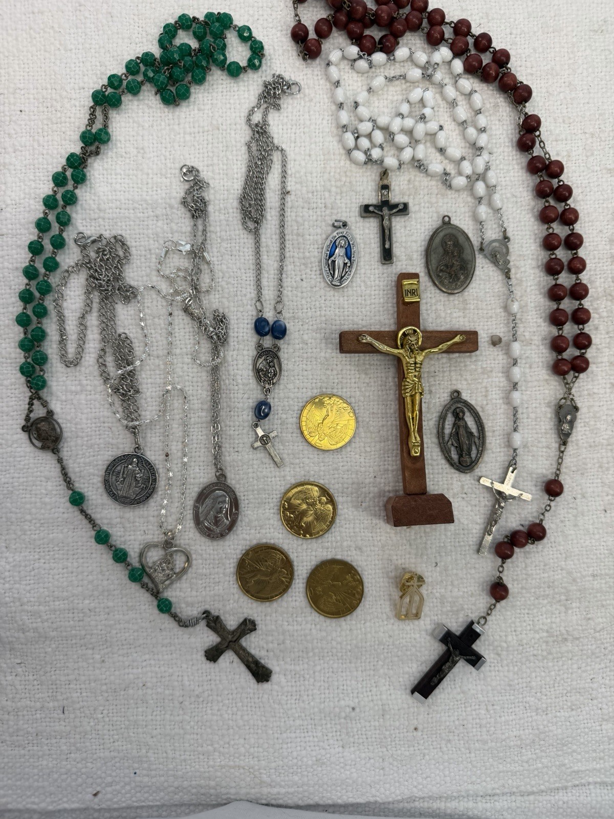 Vintage Catholic Religious Jewelry Lot 3 Rosaries Crucifix Medals Necklaces