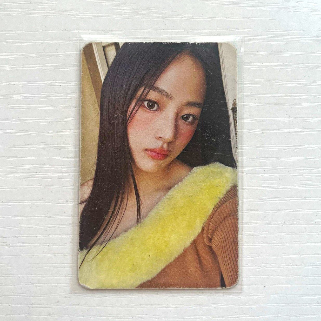 NewJeans Minji Kpop 1st Ep Weverse ver. Official Sleeved Photocard NewJeans Minji Kpop 1st Ep Weverse ver. Official Sleeved Photocard