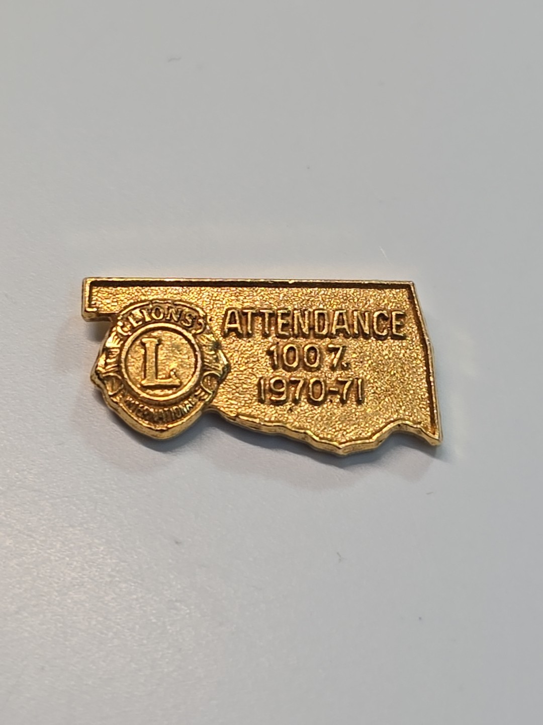 Lions Club International Lapel Pin 100% Attendance Oklahoma 1970-1971