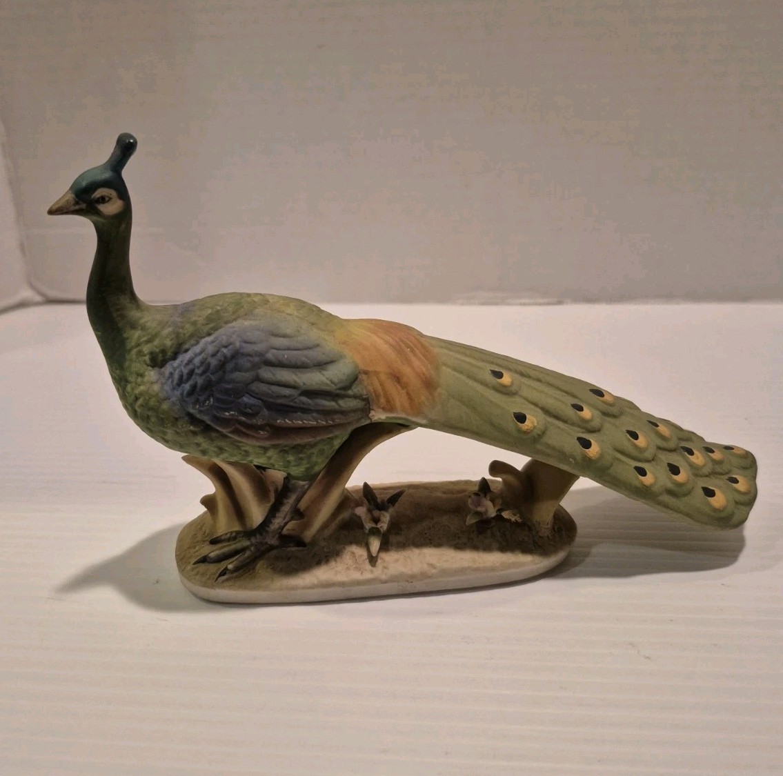 Vintage Lefton China KW 2335 Hand-painted Peacock Bird Figurine Vintage Lefton China KW 2335 Hand-painted Peacock Bird Figurine