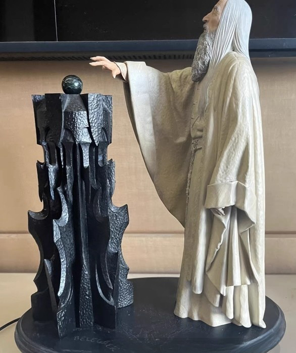 WETA studio The Lord of the Rings Saruman Statue Figure Model in stock