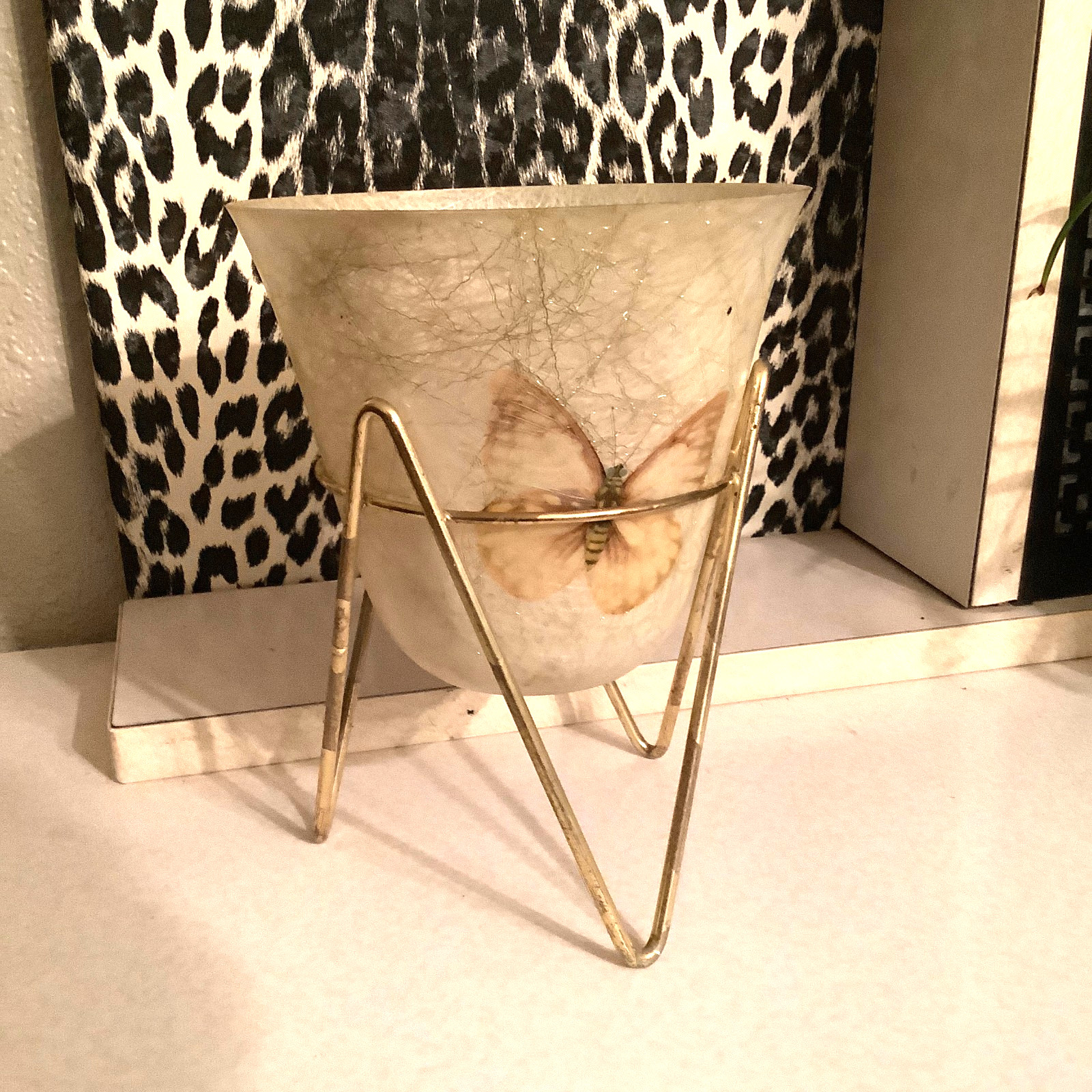 HTF MCM Fiberglass bullet tripod planter Small Tabletop size w/ butterflies