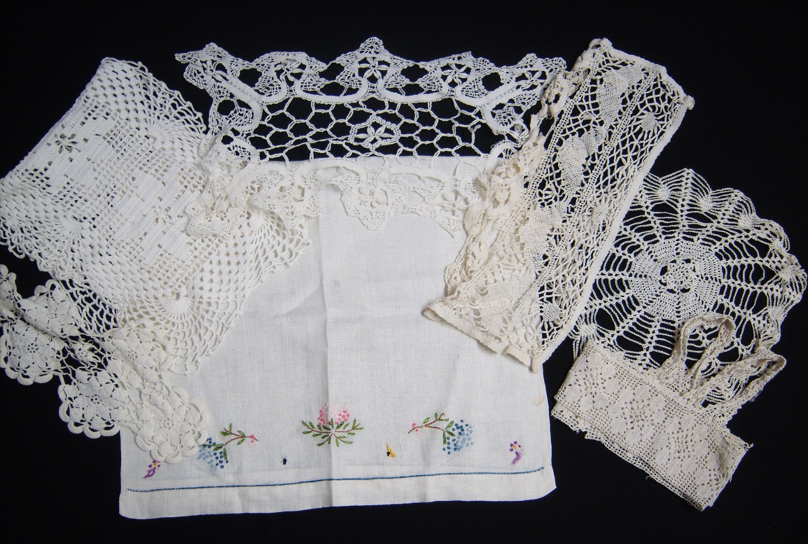 Lot of 7 Vtg Handmade Doilies for Crafting Various Sizes,Shapes White & Cream Lot of 7 Vtg Handmade Doilies for Crafting Various Sizes,Shapes White & Cream