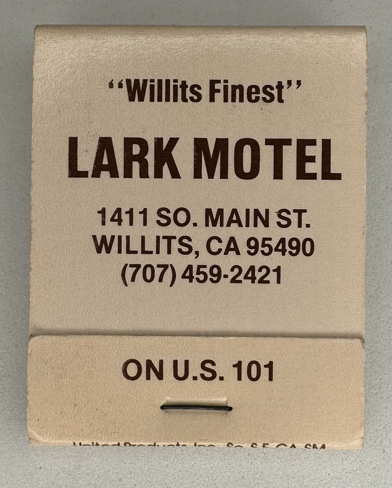 VINTAGE MATCHBOOK - Lark Motel - Willits, California - Missing 1 Match