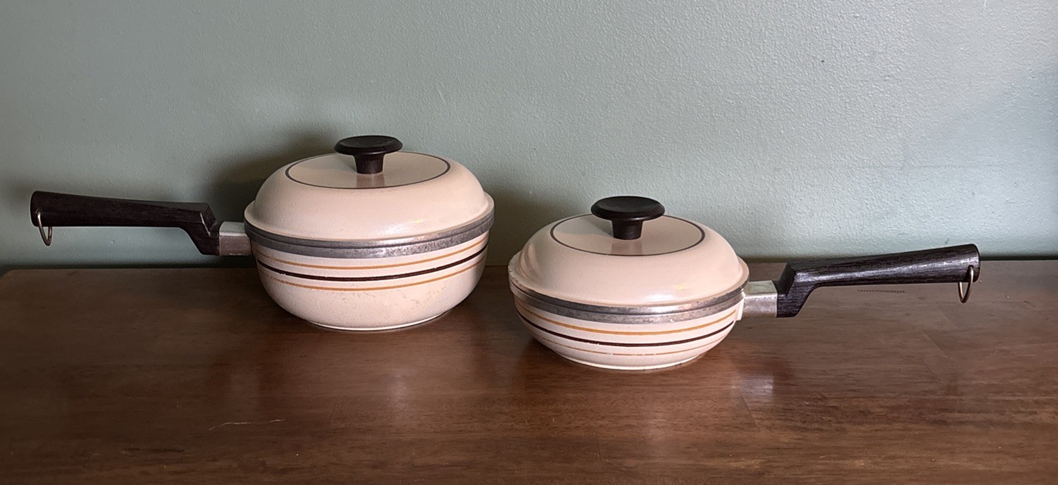Vintage Regal Ware Cast Aluminum 1 & 2 Quart Sauce Pans Pot's w/ Lid USA 