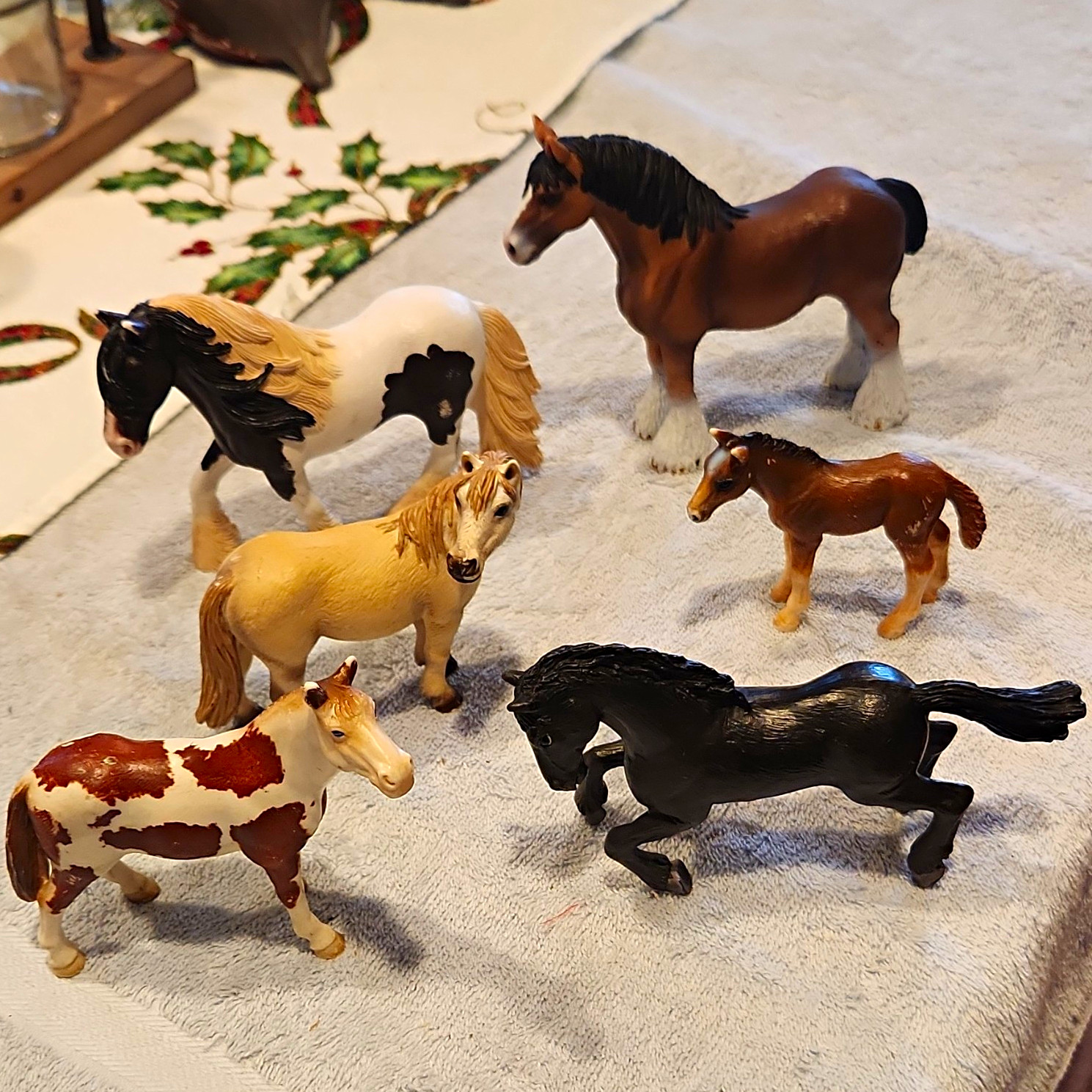 vintage Schleich Horse Figurines Lot of 6 Plastic Figurines (2001-2016) vintage Schleich Horse Figurines Lot of 6 Plastic Figurines (2001-2016)