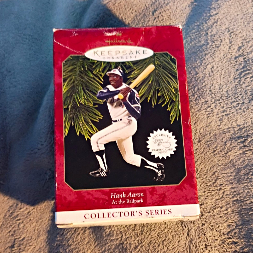Hallmark Keepsake Ornament Hank Aaron: At the Ballpark 1997 MINT IN BOX W/CARD Hallmark Keepsake Ornament Hank Aaron: At the Ballpark 1997 MINT IN BOX W/CARD