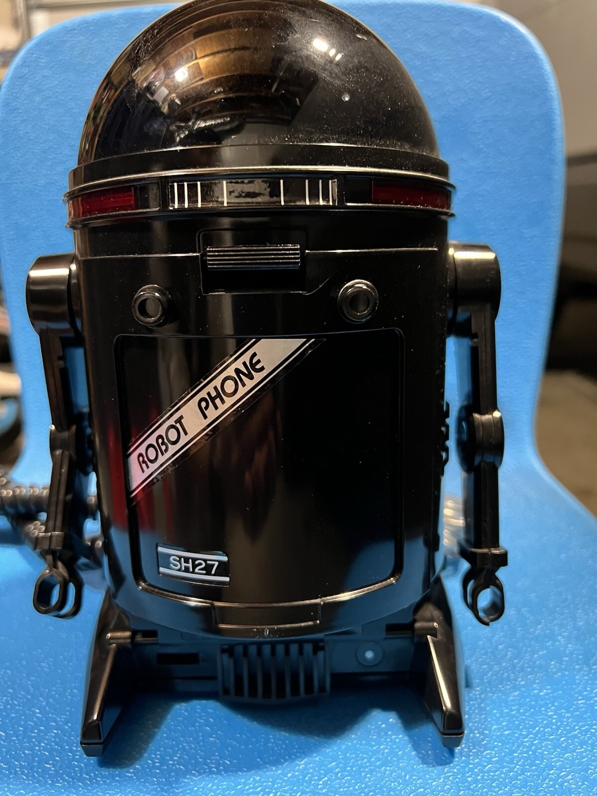 Vintage 1985 Robot Phone SH27 Black 