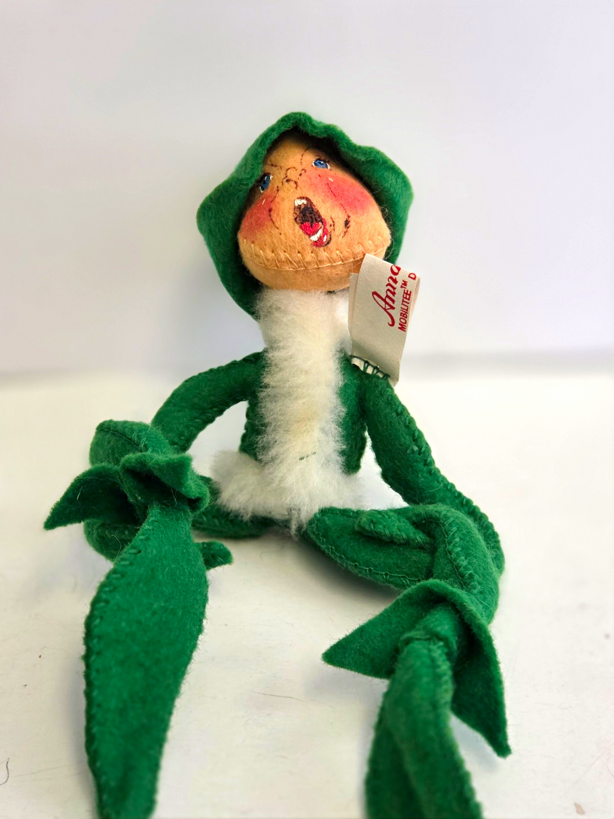 Annalee Mobilitee Green Felt Christmas Elf Figurine Hand Painted 1967 Annalee Mobilitee Green Felt Christmas Elf Figurine Hand Painted 1967
