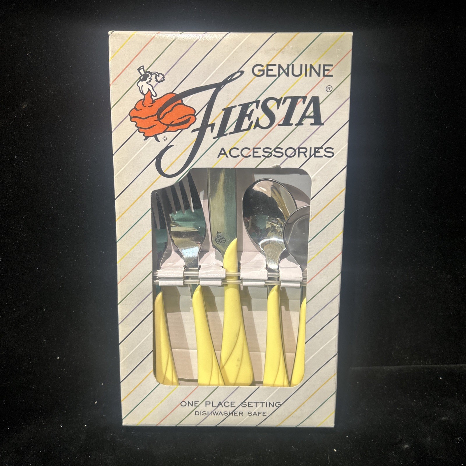 HOMER LAUGHLIN FIESTA (YELLOW) FLATWARE PLACE SETTING ( 5 Piece) - 1108F