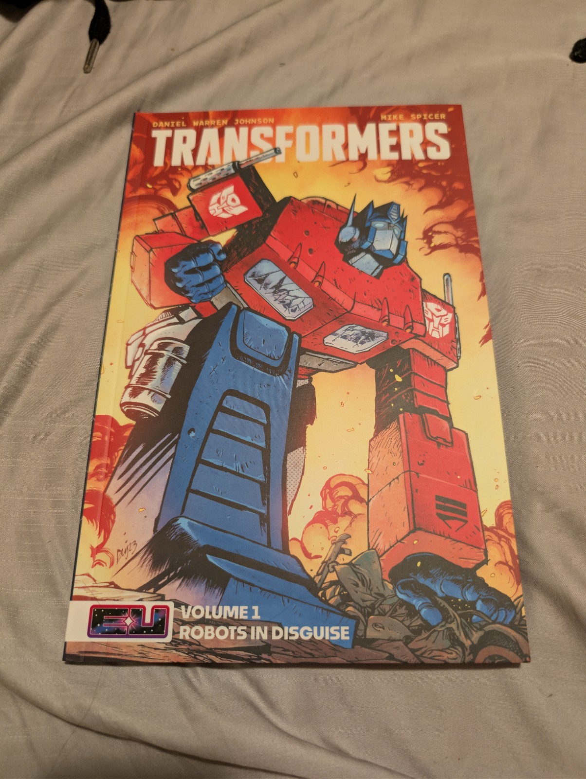 Daniel Warren Johnson Transformers Vol. 1 (Paperback)