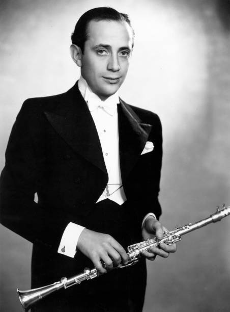 Harry Roy Holding A Clarinet 1935 Old Photo Harry Roy Holding A Clarinet 1935 Old Photo