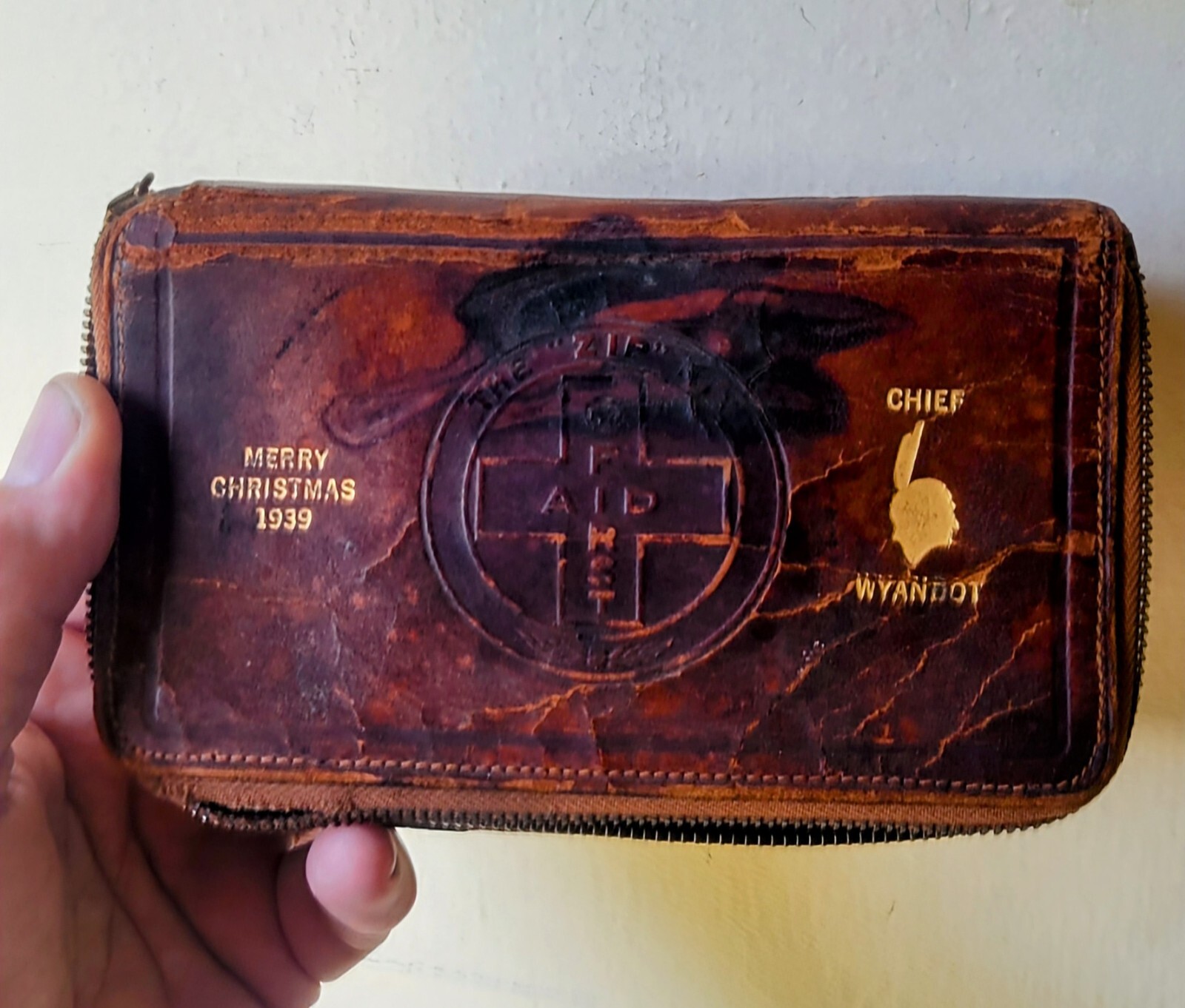 Chief Wyandot Christmas 1939 Gift Leather First Aid Kit Wyandotte History RARE Chief Wyandot Christmas 1939 Gift Leather First Aid Kit Wyandotte History RARE