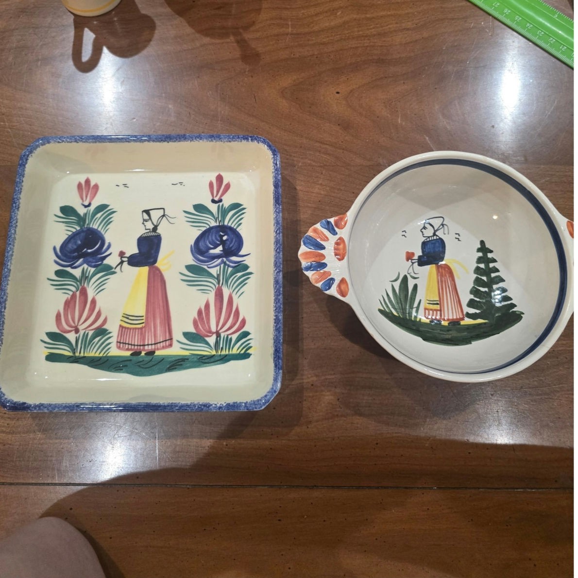 Set of 2Henriot Quimper rectangle platter Breton motifs. Set of 2Henriot Quimper rectangle platter Breton motifs.