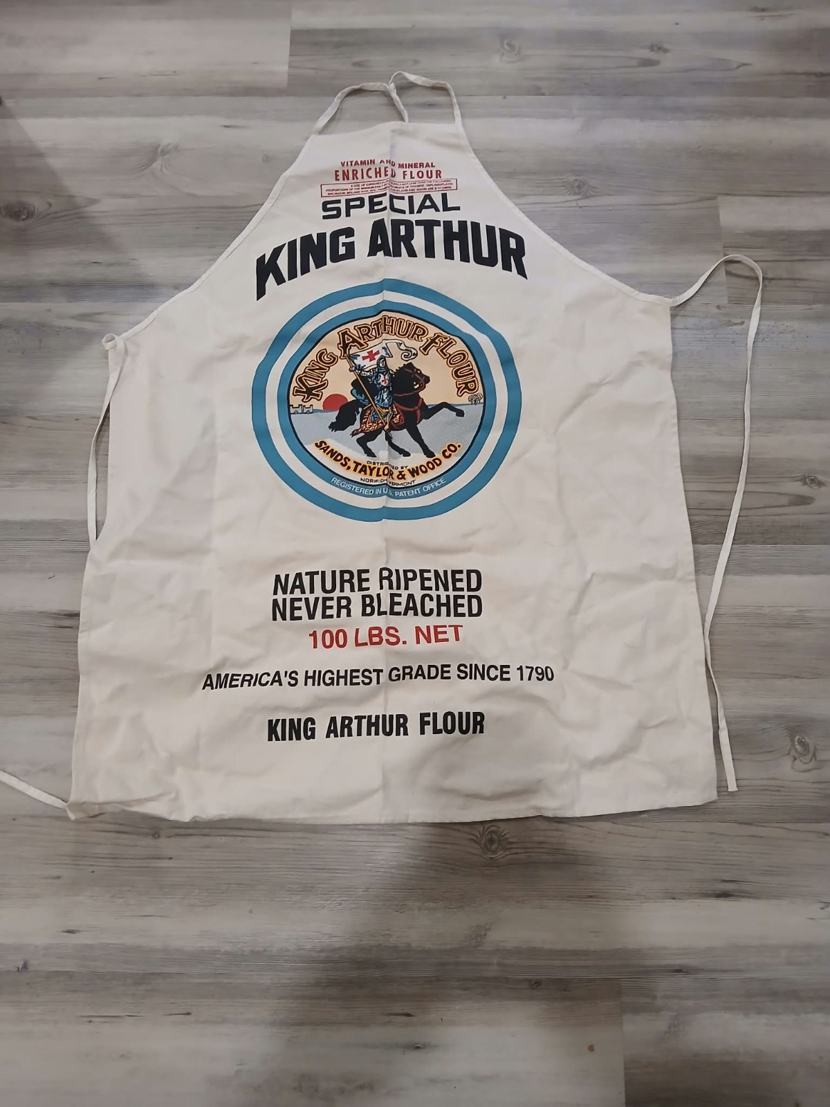 KING ARTHUR Flour Advertising Apron Adult, Flour Sack, Sands Taylor Wood