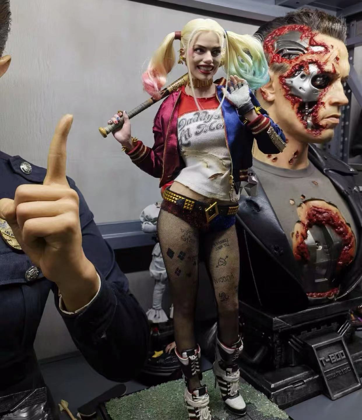 JND Studio 1/3 Scale Female Joker Harley Quinn Resin Model In Stock New JND Studio 1/3 Scale Female Joker Harley Quinn Resin Model In Stock New
