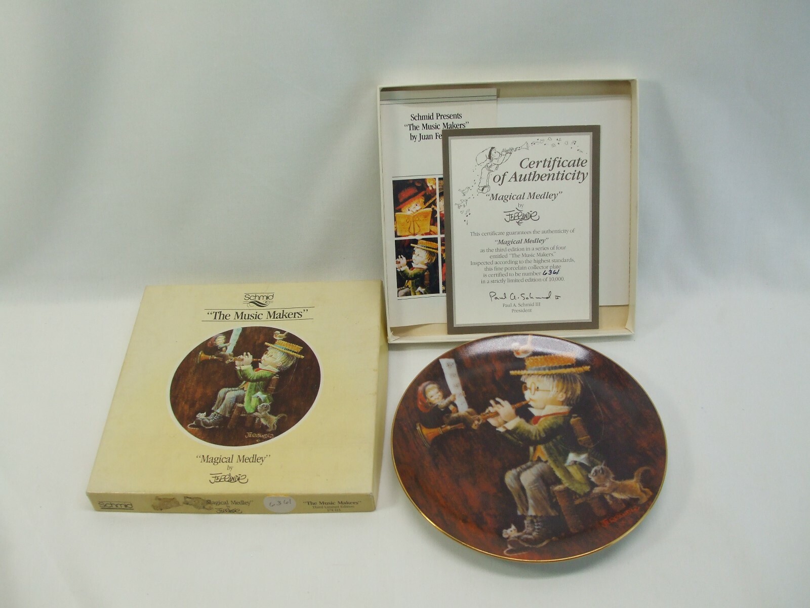 Schmid The Music Makers magical medley by Ferrandiz decorative plate