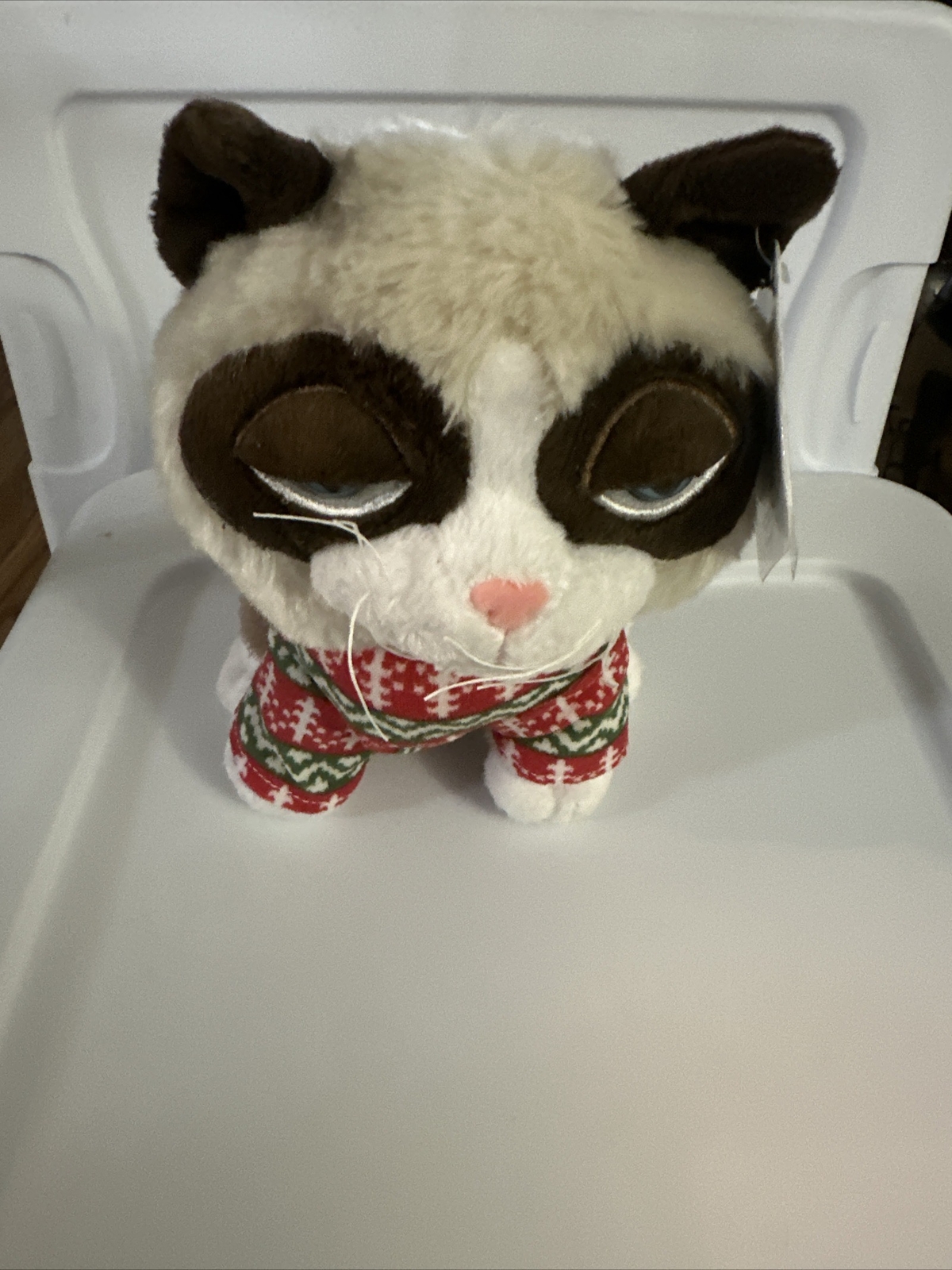 Ganz 8 inch Grumpy Cat Sitting with Holiday Sweater HXGC014 A  Rare New One
