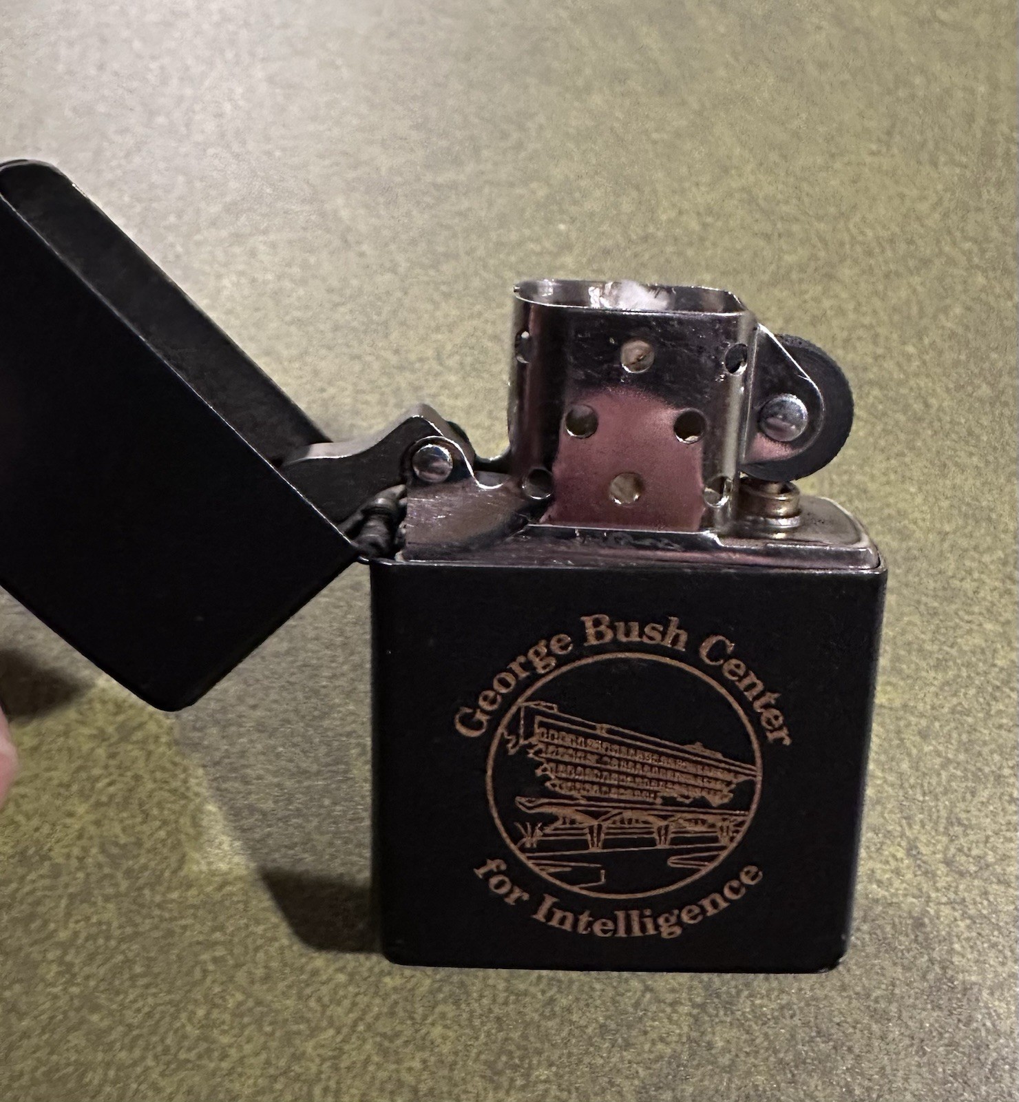 Authentic 1999 CIA Bush Center for Intelligence Black Lighter w/ Case